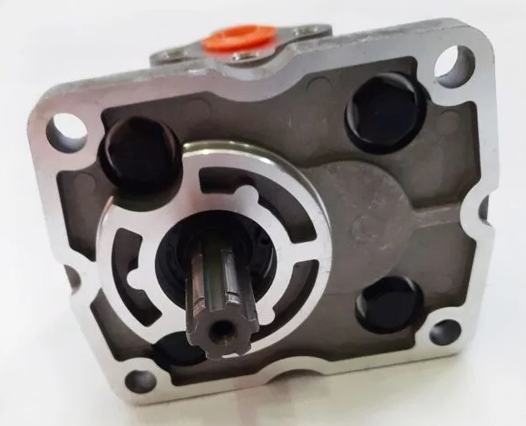 nasos-nsh-10m-3-nsh-10-du-z-lev.-6-shlicov-akita