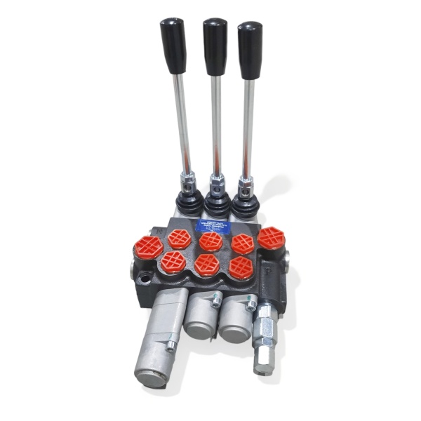 Гидрораспределитель 03Р40-1А1А8K16 GkZ1 AKITA,4